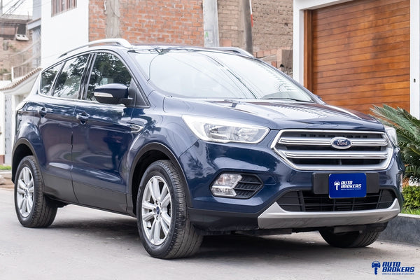 FORD ESCAPE - 2017