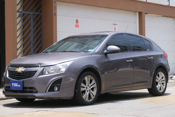 CHEVROLET CRUZE - 2012