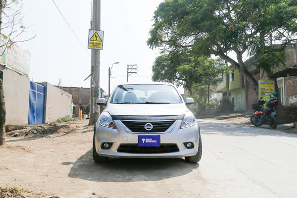 NISSAN VERSA - 2014