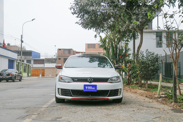 VOLKSWAGEN JETTA - 2014